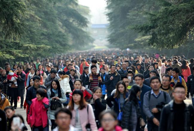假如中国人口从14亿减到7亿  会发生怎样的变化