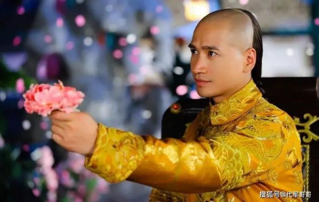 50岁何晟铭近况曝光 曾被亿万富婆疯狂追求 50岁何晟铭近况曝光 曾被亿万富婆疯狂追求