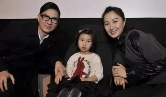 5对有夫妻相的明星 不说一模一样只能说撞脸太狠 5对有夫妻相的明星 不说一模一样只能说撞脸太狠