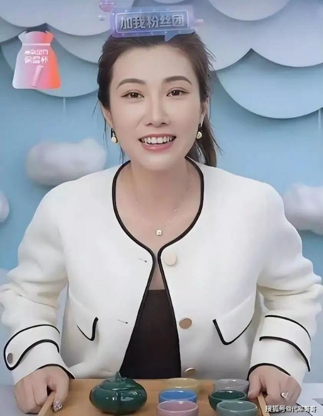 13年前她败坏印小天的名声 如今怎样了? 13年前她败坏印小天的名声 如今怎样了?