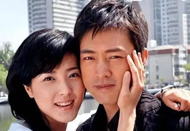 她靠美貌征服无数男人 48岁回老家种地素颜出镜 她靠美貌征服无数男人 48岁回老家种地素颜出镜