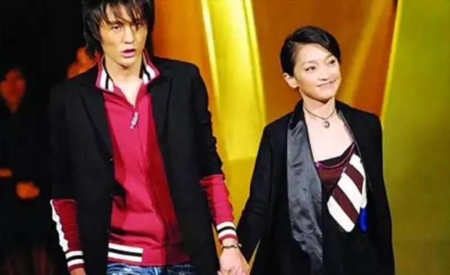 周迅近照头发发白、皮包骨 终为恶习付出了代价 周迅近照头发发白、皮包骨 终为恶习付出了代价