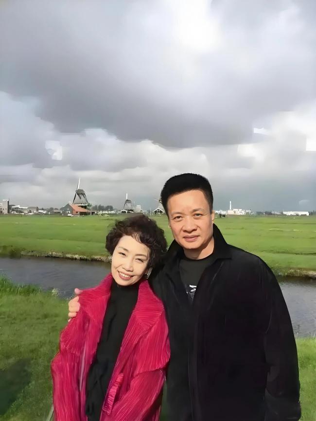 毛阿敏:人生低谷我被前男友毒打 那年刻骨铭心 毛阿敏:人生低谷我被前男友毒打 那年刻骨铭心