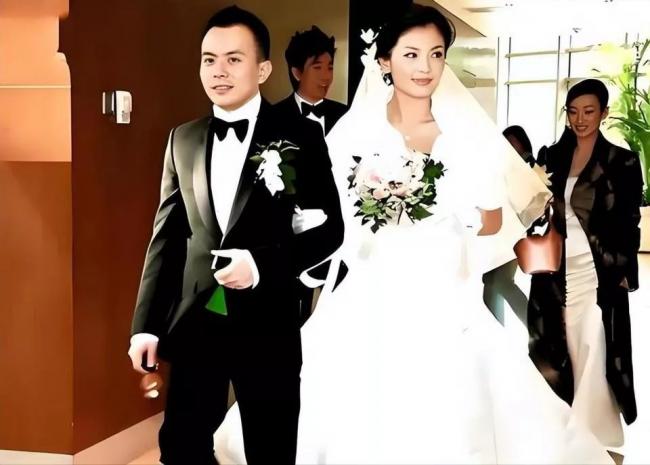 他曾与刘涛同床共枕4年 年过六旬仍是孤身一人 他曾与刘涛同床共枕4年 年过六旬仍是孤身一人