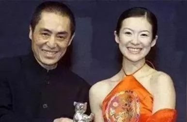 看似清纯 实则“情场老手”的4位女明星 看似清纯 实则“情场老手”的4位女明星