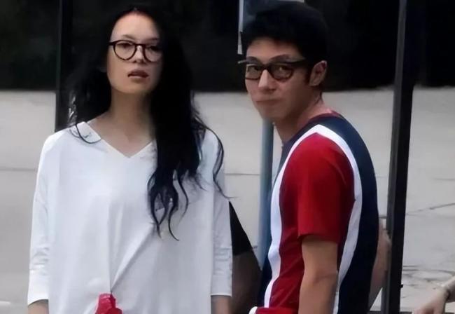 看似清纯 实则“情场老手”的4位女明星 看似清纯 实则“情场老手”的4位女明星