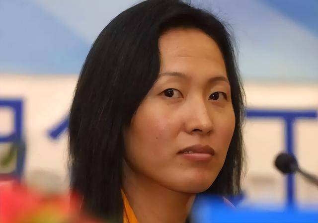 3个孩子3个爹，王军霞现状如何
