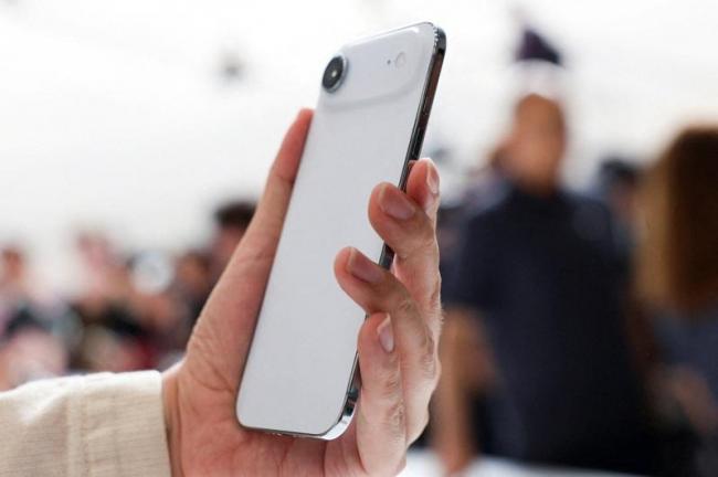 苹果iPhone Air中国开启预购 5分钟抢空