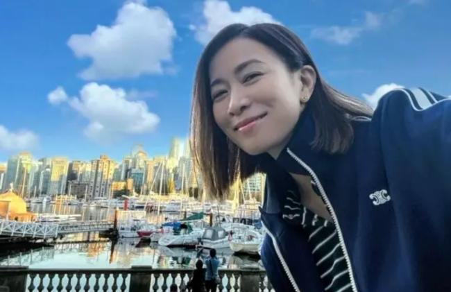 佘诗曼温哥华朝圣5家名店 远赴加拿大原来为她 佘诗曼温哥华朝圣5家名店 远赴加拿大原来为她