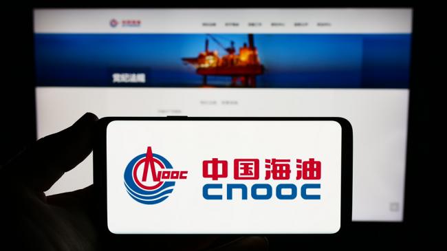 突发：中国国营石油企业暂停购买俄油