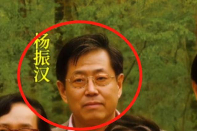  ͵ȴ