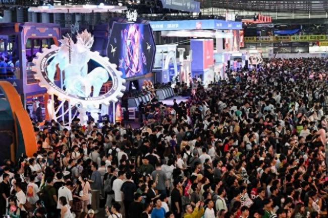 最大谎言:中国贫穷,是因为人口太多了 最大谎言:中国贫穷,是因为人口太多了