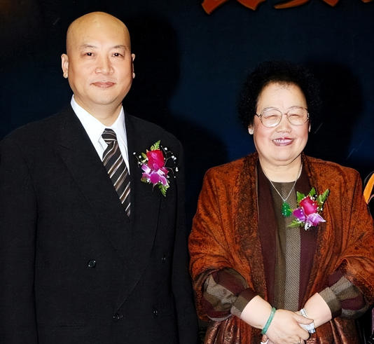 72岁唐僧卖房 580亿财产成笑话  里子面子都没了 72岁唐僧卖房 580亿财产成笑话  里子面子都没了
