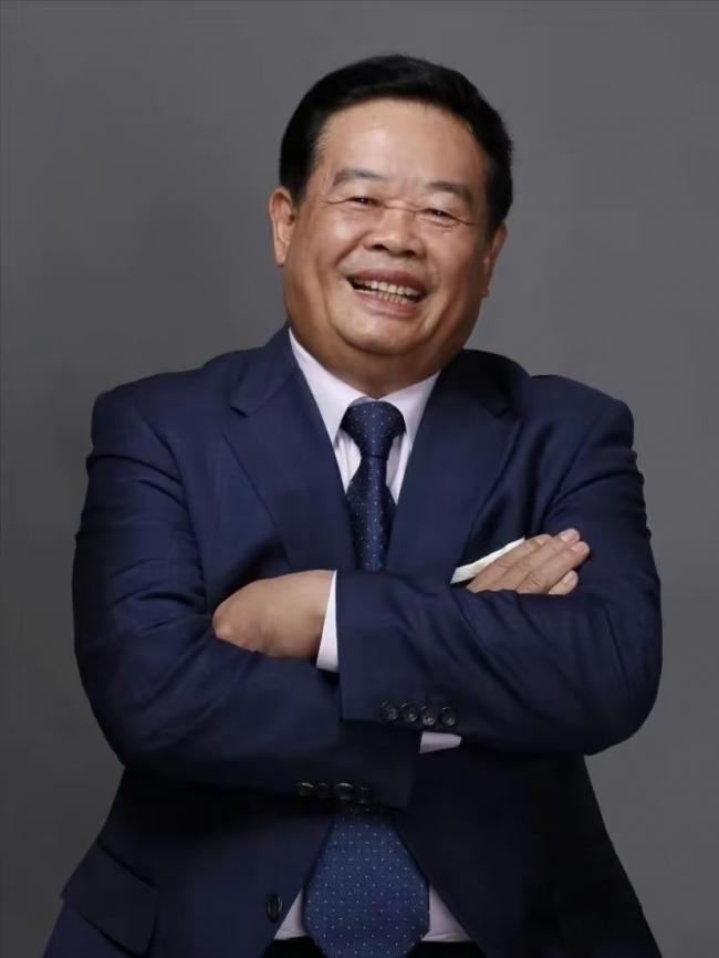 曹德旺辞职不足10天  这事就发生了  马云没说错 曹德旺辞职不足10天  这事就发生了  马云没说错