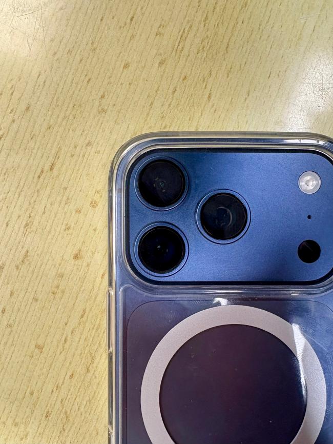 iPhone17 Pro氧化问题越来越严重 iPhone17 Pro氧化问题越来越严重