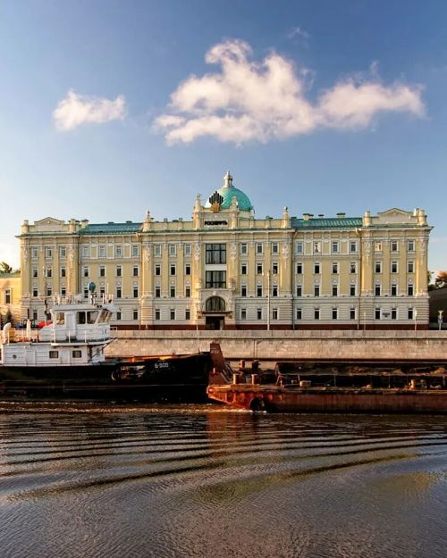 俄罗斯有多穷?莫斯科有多富? 俄罗斯有多穷?莫斯科有多富?