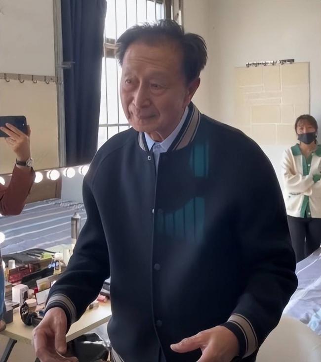 86岁宋世雄:老到认不出,儿女都在国外 86岁宋世雄:老到认不出,儿女都在国外