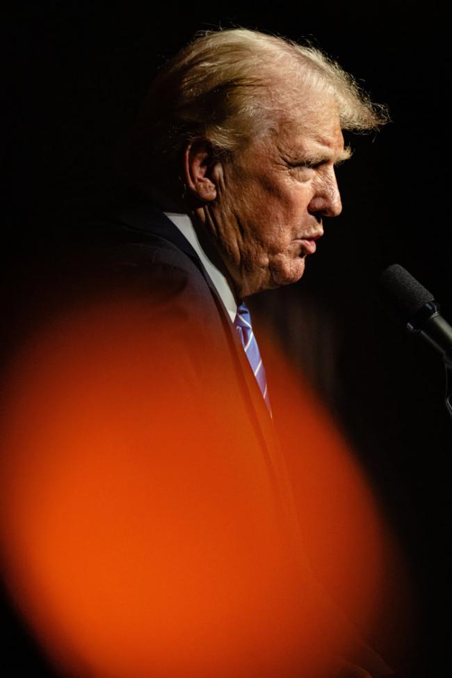 细节令人震惊!赵长鹏获川普特赦始末 细节令人震惊!赵长鹏获川普特赦始末