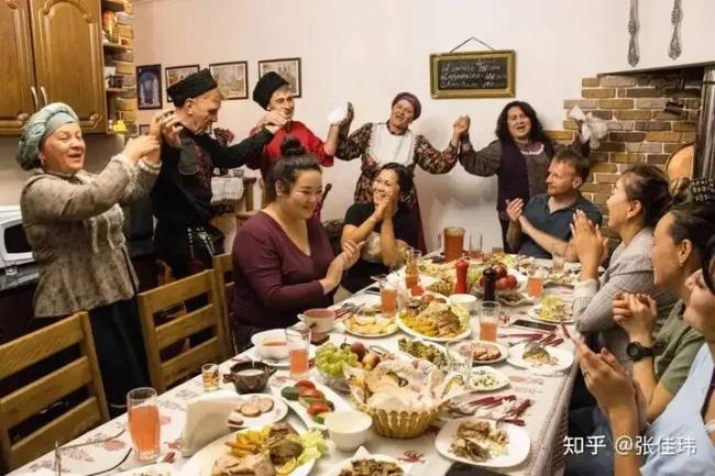 俄罗斯姑娘,婚后就发胖? 俄罗斯姑娘,婚后就发胖?