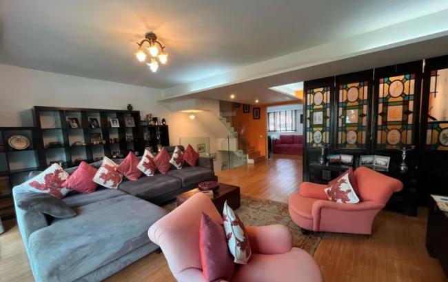 “史上最残忍血案”凶宅出售 标价这个数 内景曝光 “史上最残忍血案”凶宅出售 标价这个数 内景曝光