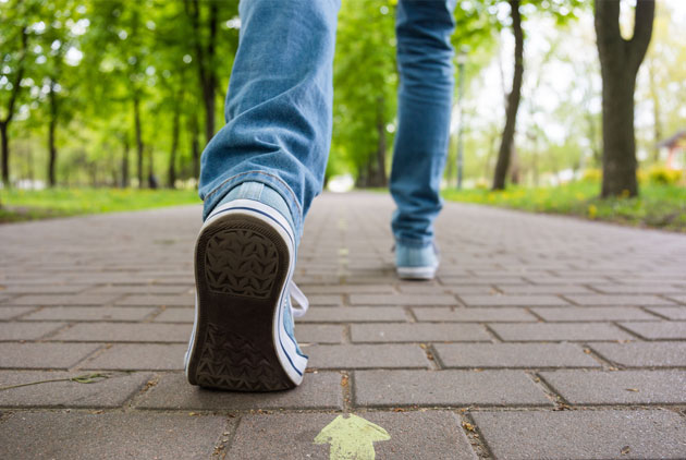 走路出现这些特征 可能是血管在报警 走路出现这些特征 可能是血管在报警