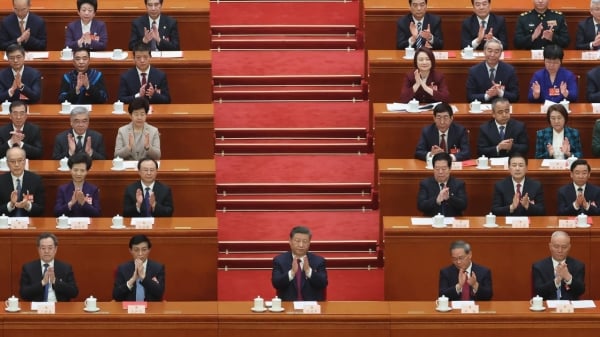 习硬标配被“新圣旨”取代 无声站队悄然展开 习硬标配被“新圣旨”取代 无声站队悄然展开