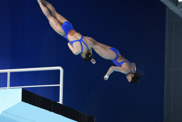 全红婵浑身是伤出赛 医叹:有瘫痪风险 全红婵浑身是伤出赛 医叹:有瘫痪风险