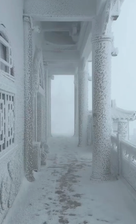 -44℃？五台山北台龙王殿被冰封 宛若仙境