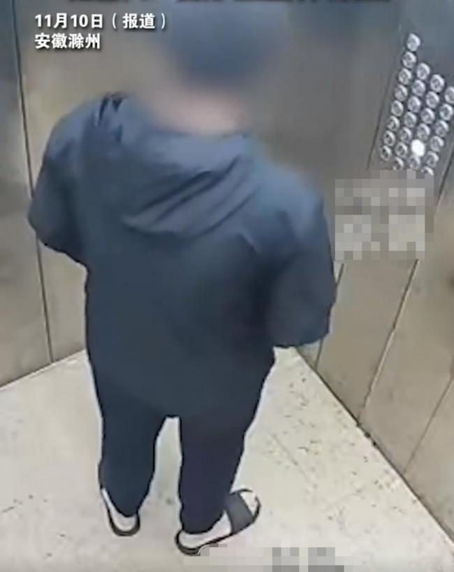 安徽13岁男童疑升降机内自慰 堕亡后遗书揭家暴