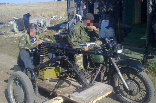 俄军突击红军城 宛如上世纪动作片 俄军突击红军城 宛如上世纪动作片