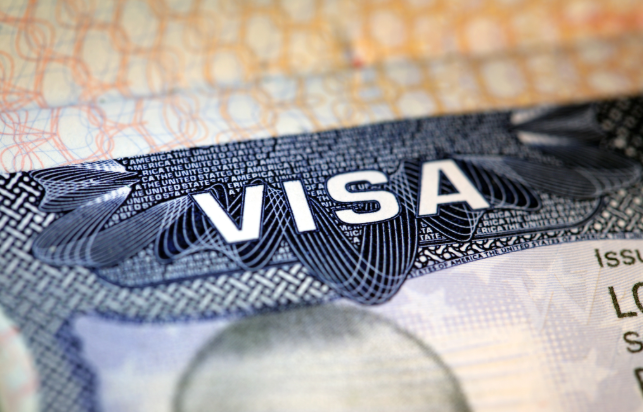 美国务院新指令：这几种情况拒发签证