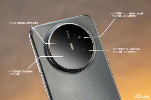 体验完华为 Mate 70 Air, 我感觉它被Air耽误了 体验完华为 Mate 70 Air, 我感觉它被Air耽误了