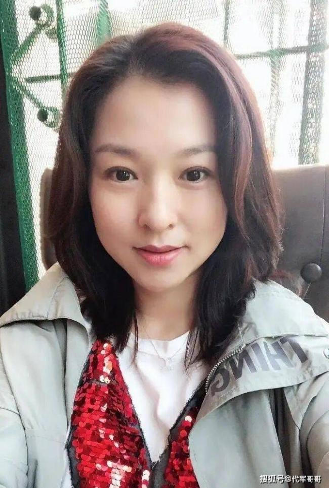 坚决拒绝潜规则,47岁仍未婚的她如今怎样了? 坚决拒绝潜规则,47岁仍未婚的她如今怎样了?