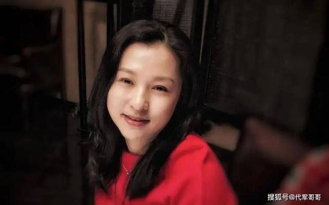 坚决拒绝潜规则,47岁仍未婚的她如今怎样了? 坚决拒绝潜规则,47岁仍未婚的她如今怎样了?