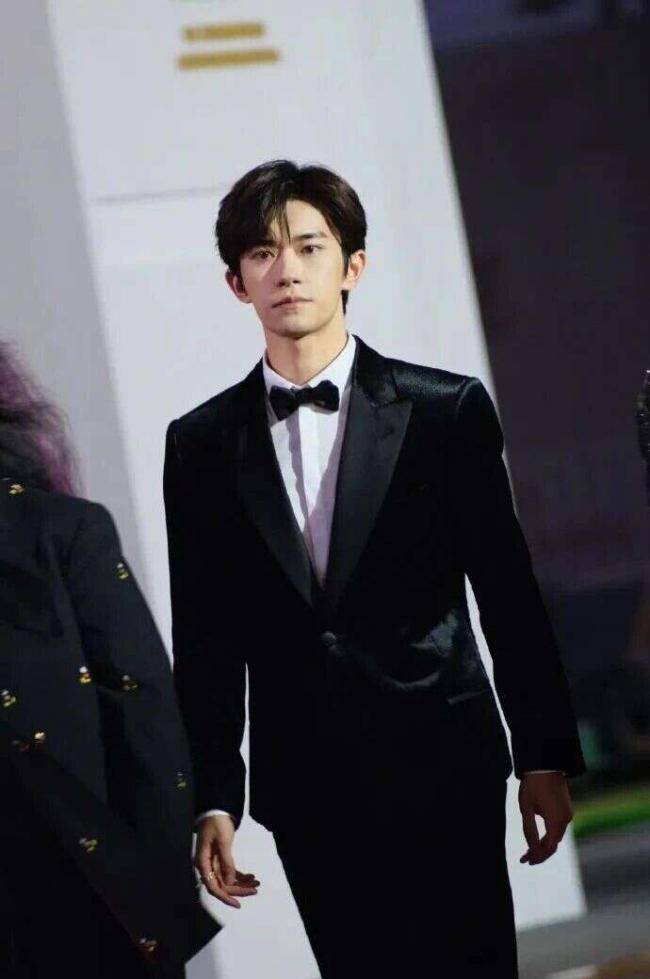 第38届金鸡奖获奖全名单 最佳男女主角分别是… 第38届金鸡奖获奖全名单 最佳男女主角分别是…