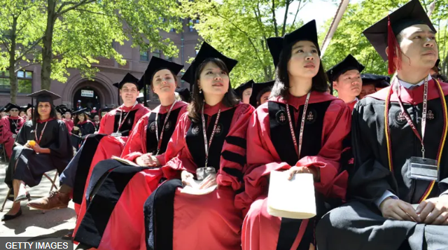 签证紧缩 美大学国际新生跌17% 签证紧缩 美大学国际新生跌17%