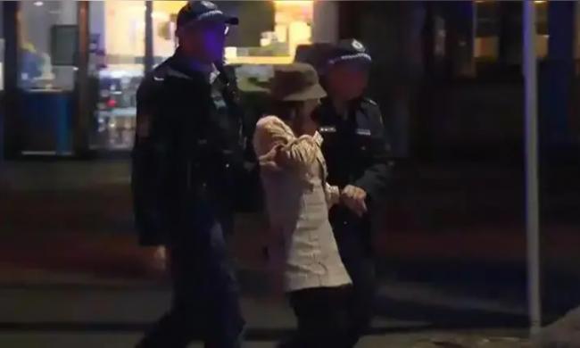 杨兰兰为何不认罪? 杨兰兰为何不认罪?