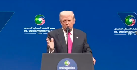 川普自嘲美国“疯狂概念” 你们老外压根听不懂 川普自嘲美国“疯狂概念” 你们老外压根听不懂