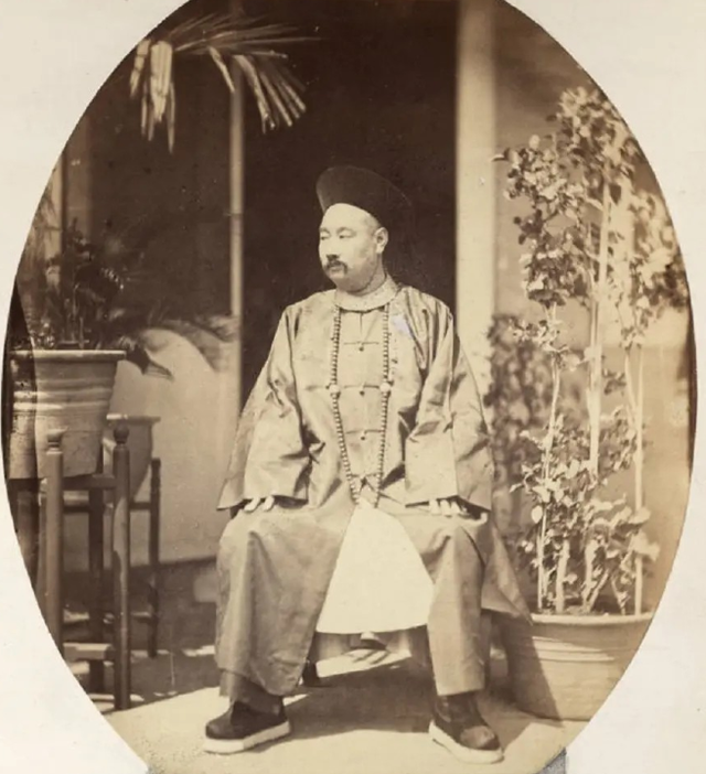 像极了....北京正在重演历史一幕