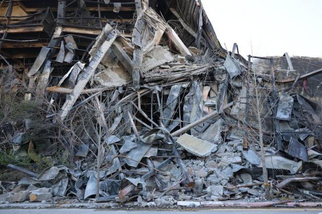 亚洲规模最大时尚物流中心火灾烧了60小时