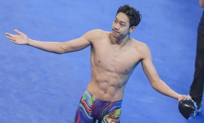 18岁狂揽5金   他一脸平静