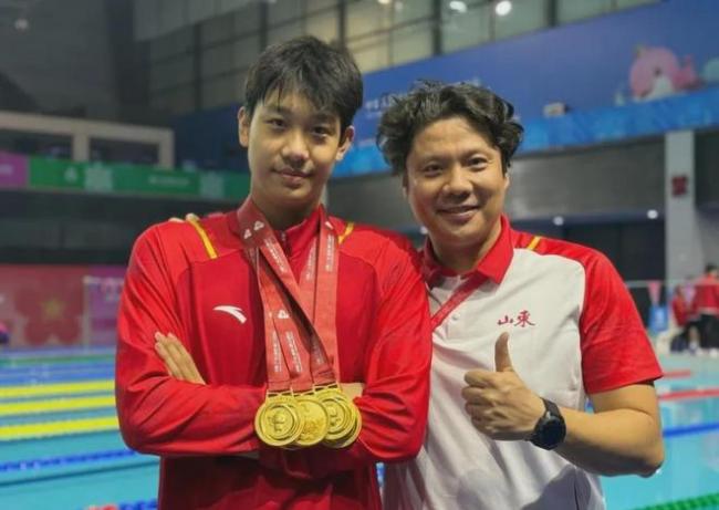 18岁狂揽5金   他一脸平静