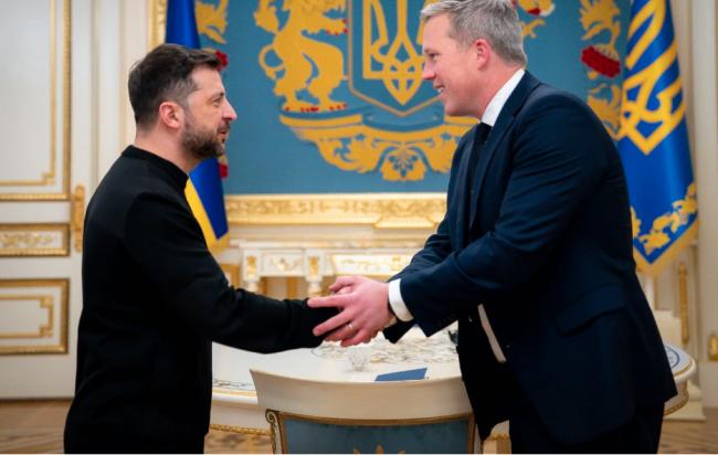 毫无外交资历空降谈判 他如何成为川普“王牌” 毫无外交资历空降谈判 他如何成为川普“王牌”