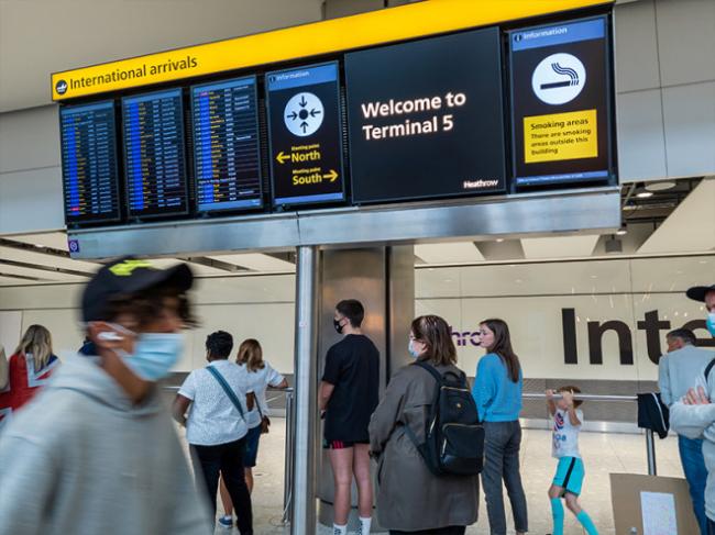 注意:加拿大人赴英国将不再 注意:加拿大人赴英国将不再