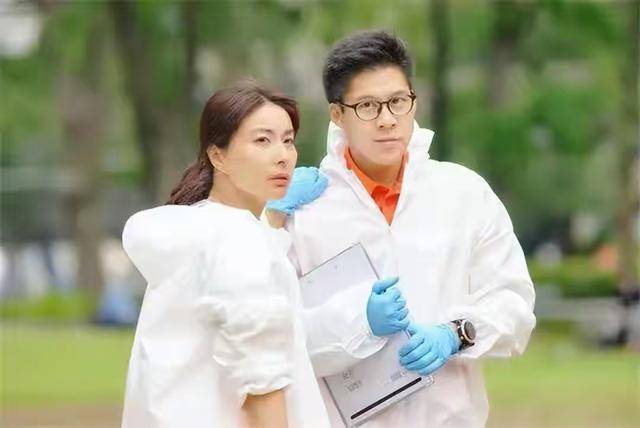 郭晶晶也没想到，霍启刚因一场大火口碑暴增