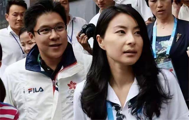 郭晶晶也没想到，霍启刚因一场大火口碑暴增