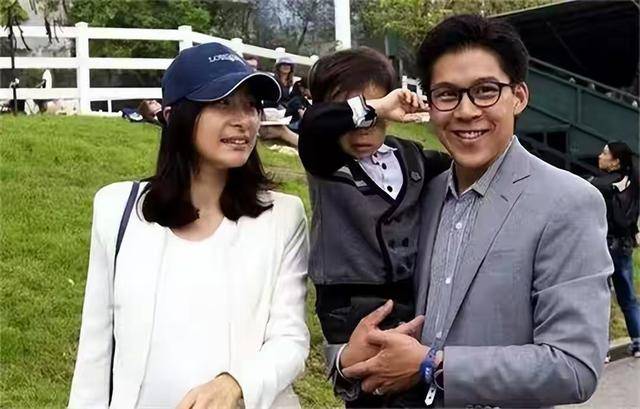 郭晶晶也没想到，霍启刚因一场大火口碑暴增