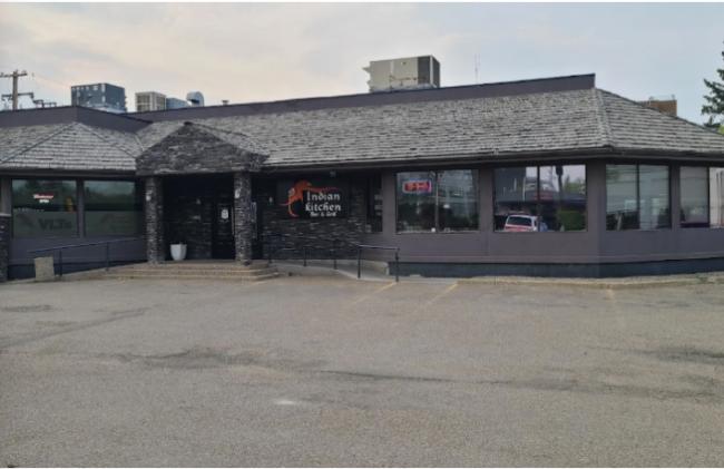 加拿大移民10年做到11家餐馆, 却被新政逼关门