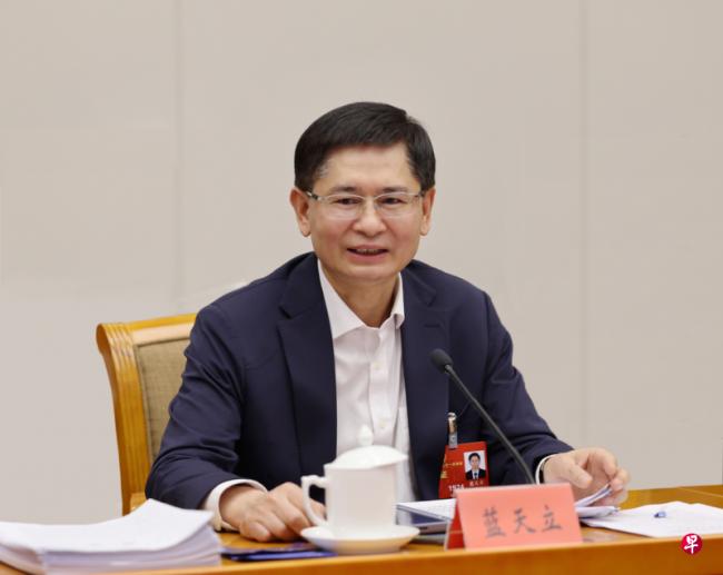 中国前广西主席蓝天立遭双开 中国前广西主席蓝天立遭双开