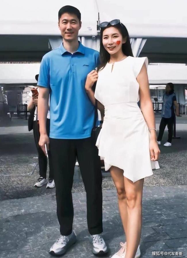 原来她是王励勤的妻子!身份曝光不简单 原来她是王励勤的妻子!身份曝光不简单